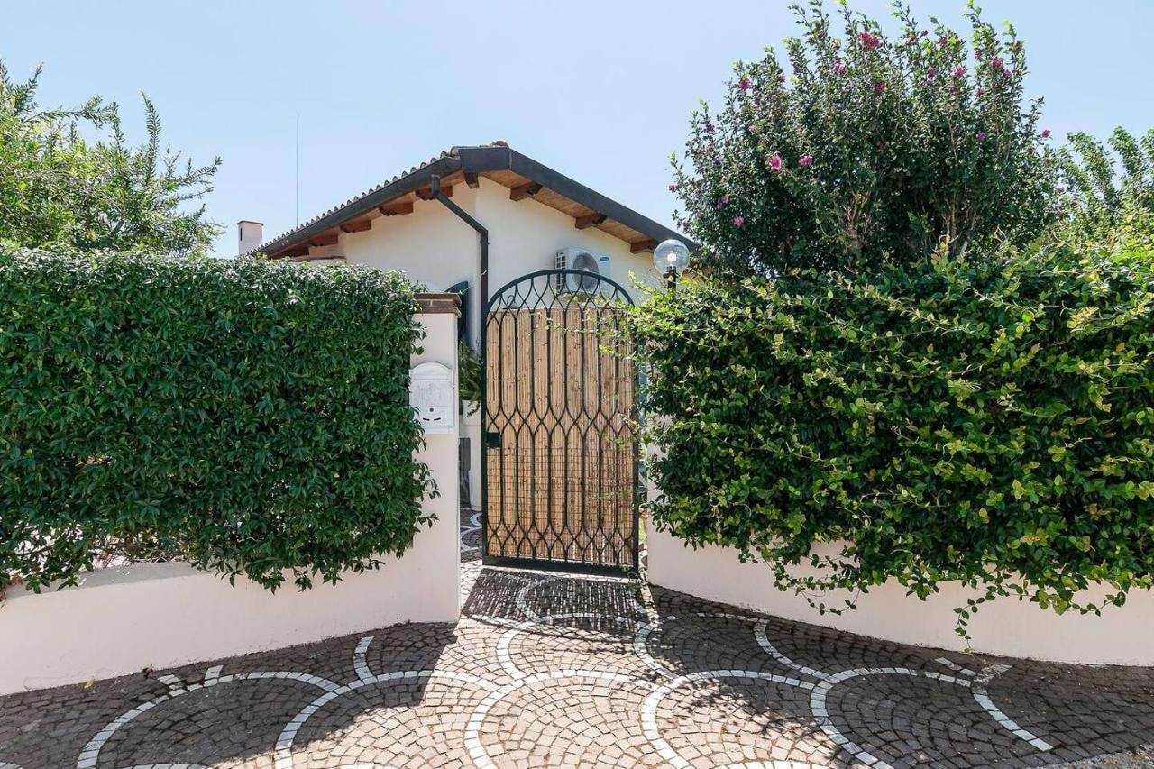 La Cesa Holiday House San Felice Circeo Exterior photo